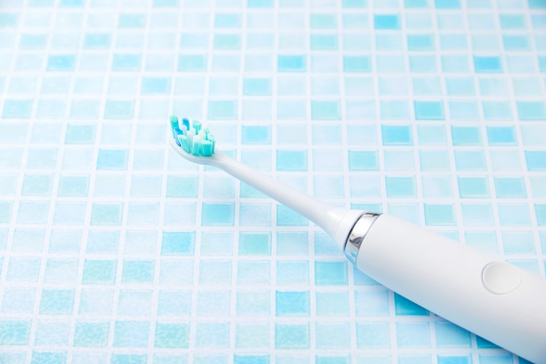 電動歯ブラシとセラミックの寿命について